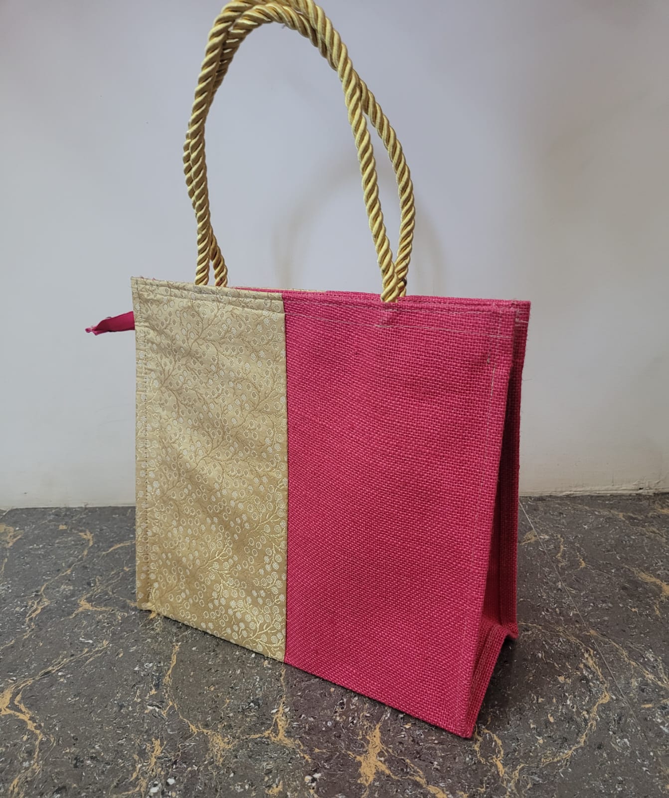 Jute bag